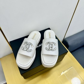 Chanel — 2025 эксклюзивные туфли-лодочки Mary Jane Классический д