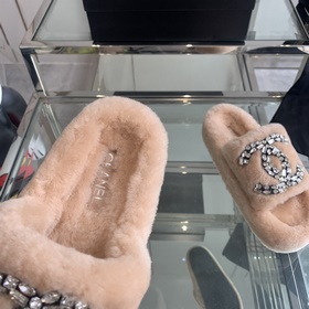 Chanel 24ss Осень-зима Новые тапочки на толстой подошве Пушистые