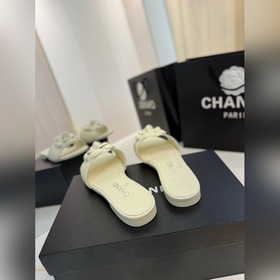 Chanel 24C весна-лето, новая коллекция, серия туфель с капустой. 