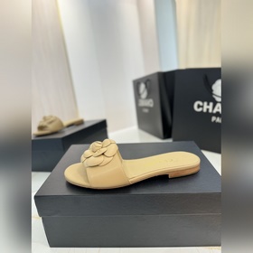 Chanel 24C весна-лето, новая коллекция, серия туфель с капустой. 