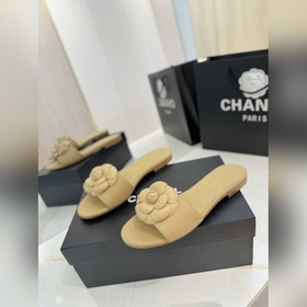 Chanel 24C весна-лето, новая коллекция, серия туфель с капустой. 