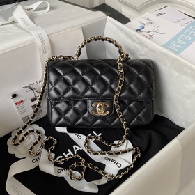 Chanel 23A с ручкой в форме бриллианта, модель cfmini, появилась