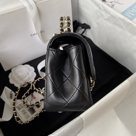 Chanel 23A с ручкой в форме бриллианта, модель cfmini, появилась 