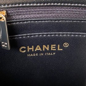 Chanel 23A с ручкой в форме бриллианта, модель cfmini, появилась 