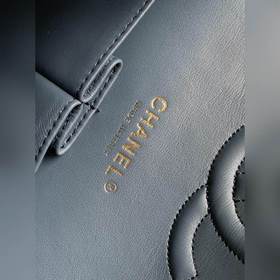 1112 Средний размер 2,55 Новая модель джинсовой сумки CHANEL CF24