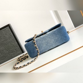 Модель 1116CHANEL Новая джинсовая сумка CF24s. Не правда ли, она 