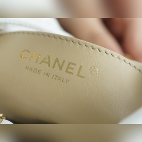 23s Весна-лето 2022 Новая модель 22Mini bag Кожа белого цвета Дол