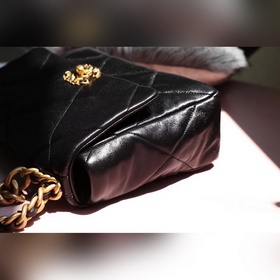 Новая версия 19 черного цвета в наличии Сумка Ohanel 19 с клапано