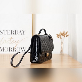 Chanel22K Наиболее популярный в настоящее время рюкзак из лакиро