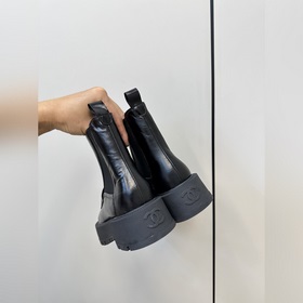 2025ss Chanel Ботинки-челси с толстой подошвой и буквой «L» 23ss