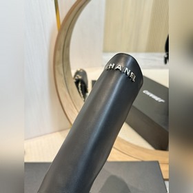 CHANEL Осень-зима 2024 Ботинки с буквой B Эти ботинки действитель