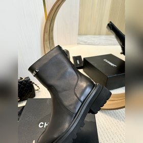 CHANEL Осень-зима 2024 Ботинки с буквой B Эти ботинки действитель