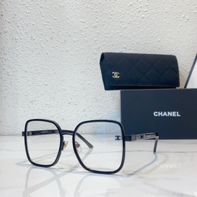 Новинка Chanel 2 CH8823 — новое лицо, которое стало популярным во