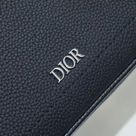 Dior - новейшая модель сумки-седла/шоппера от Dior, официальный с