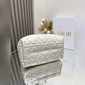 Подлинный продукт, высокое качество Сумка Dior Toujours (белая, с