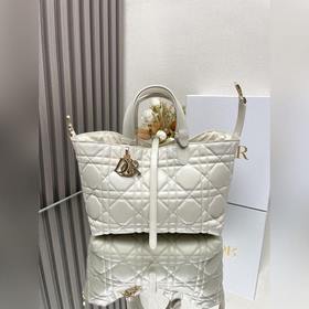 Подлинный продукт, высокое качество Сумка Dior Toujours (белая, с