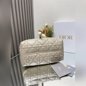 Подлинный продукт, высокое качество Сумка Dior Toujours (светло-а