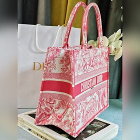 Подлинный продукт  Новый цвет 2025 Эта сумка Book Tote, созданна