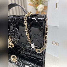 Подлинная  lady Dior сумочка-клатч «Черная лакированная кожа» Э