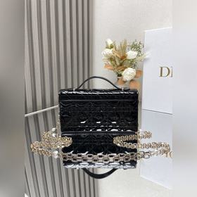 Подлинная  lady Dior сумочка-клатч «Черная лакированная кожа» Э