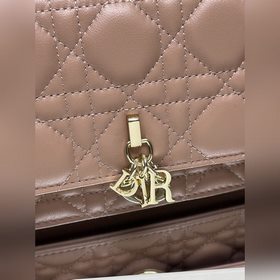 Подлинный продукт, высококачественная версия Lady Dior сумочка-к
