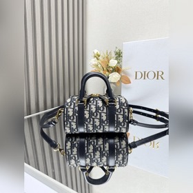 Подлинная высококачественная версия Новая мини-сумка Dior 16 — э