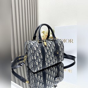 Подлинный продукт, высокое качество Новая сумка Dior Groove 25 см