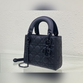 Подлинный продукт  Dior lady матовый черный l-серия 17 см Класси