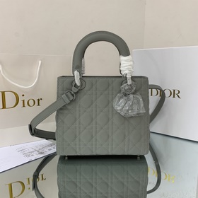 Подлинный продукт  【Dior Ultra-matte 24 см】 Lady Di.or Новая ко