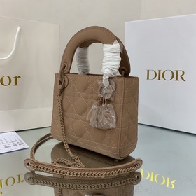 Подлинный цвет Матовая кожаная сумка Lady Dior с клапаном и цепо