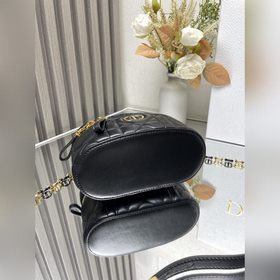 Подлинный продукт  Новая мини-сумочка Dior 30 Montaigne Vanity и