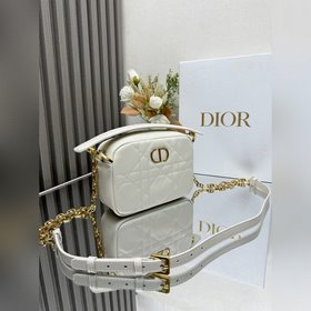 Подлинный продукт  Маленькая Новая сумка для фотоаппарата Dior C