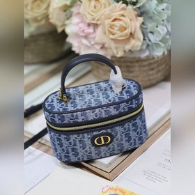 Подлинный продукт, высокое качество Мини-сумочка Vanity 30 Montai