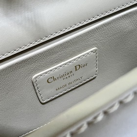 Подлинный Dior. r 30 Montaigne East-West сумка с цепочкой Эта су