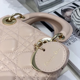Подлинный продукт  Dior Mini lady classic серия Диана всегда бы