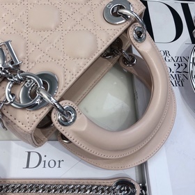 Подлинный продукт  Dior Mini lady classic серия Диана всегда бы