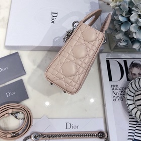 Подлинный продукт  Dior Mini lady classic серия Диана всегда бы