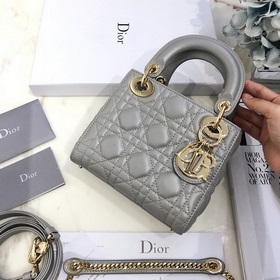 Подлинный продукт  Dior Mini lady classic серия Диана всегда бы