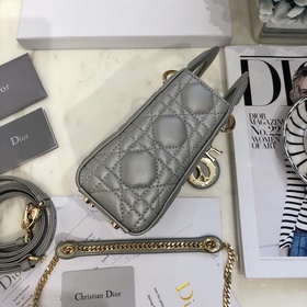 Подлинный продукт  Dior Mini lady classic серия Диана всегда бы