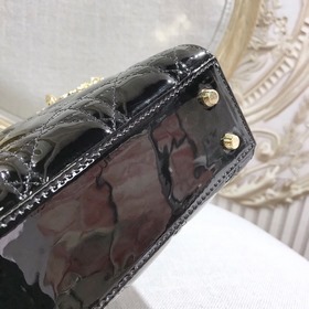 Подлинный продукт Dior, лакированная кожа, черный, золотая застеж