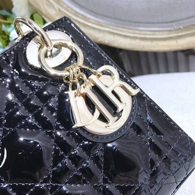 Подлинный продукт Dior, лакированная кожа, черный, золотая застеж