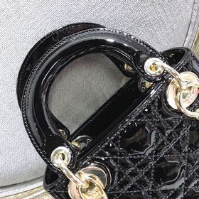 Подлинный продукт Dior, лакированная кожа, черный, золотая застеж