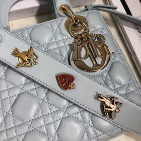 Подлинный продукт Dior My Lady значок серии m0532 Каждая женщина 