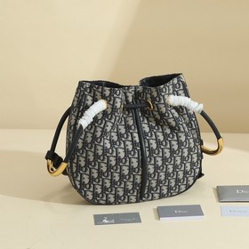 Эта сумка Dior Nolita из новой коллекции осень 2024 года представ