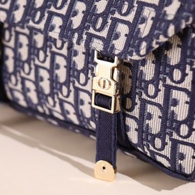 Новая сумка Dior Mailer среднего размера, тщательно разработанная
