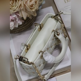 Подлинный продукт, высокое качество Маленькая сумка LADY D-JOY «Б