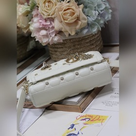 Подлинный продукт, высокое качество Маленькая сумка LADY D-JOY «Б