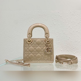 Подлинный продукт. Lady Dior, высокое качество, изготовлен из имп