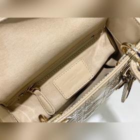 Подлинный продукт. Lady Dior, высокое качество, изготовлен из имп