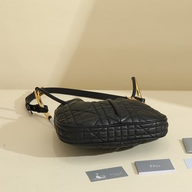 Эта сумка Dior Nolita из новой коллекции осень 2024 года представ